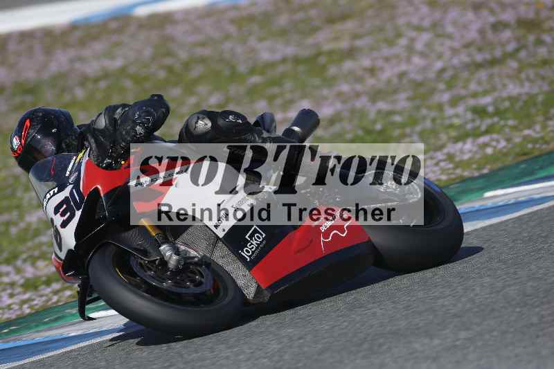 /Archiv-2024/02 29.01.-02.02.2024 Moto Center Thun Jerez/Gruppe schwarz-black/630